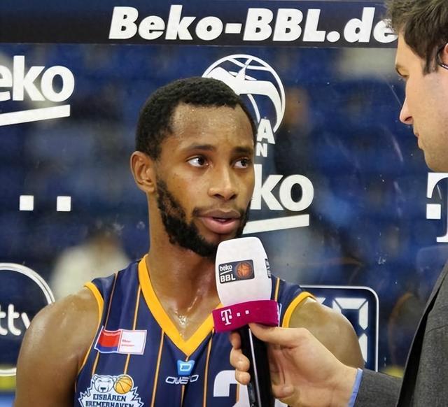 身价暴涨！球星签下丰厚合同