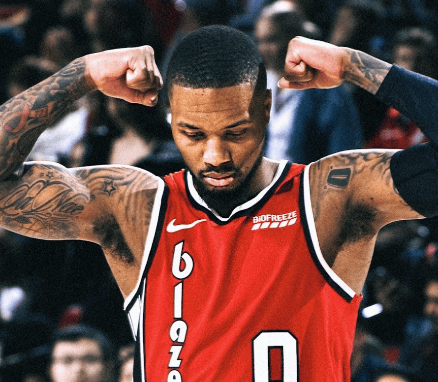 爱游戏亚洲官网-开拓者主场胜爵士，利拉德完美终结比赛