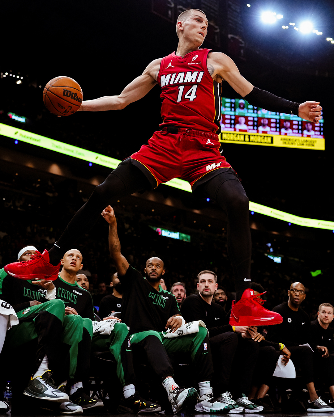 热火主场大胜奇才,终结两连败的简单介绍 热火主场大胜奇才,终结两连败的简单介绍