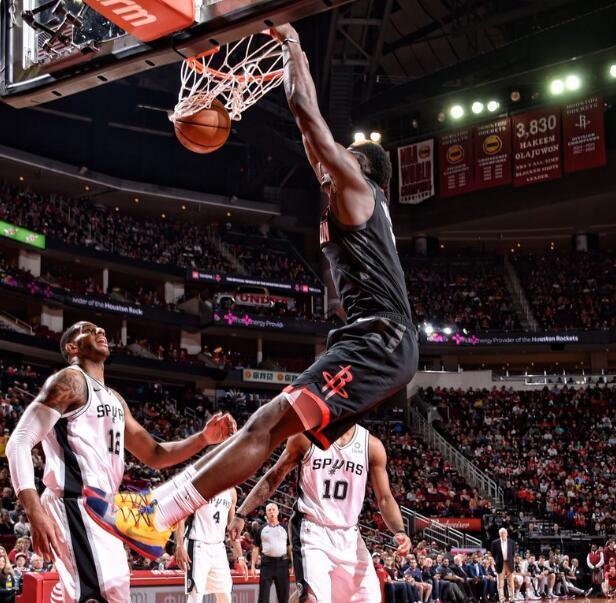 关于火箭不敌马刺双方取得五连胜,卡佩拉24分拼悍挂板!的信息 关于火箭不敌马刺双方取得五连胜,卡佩拉24分拼悍挂板!的信息