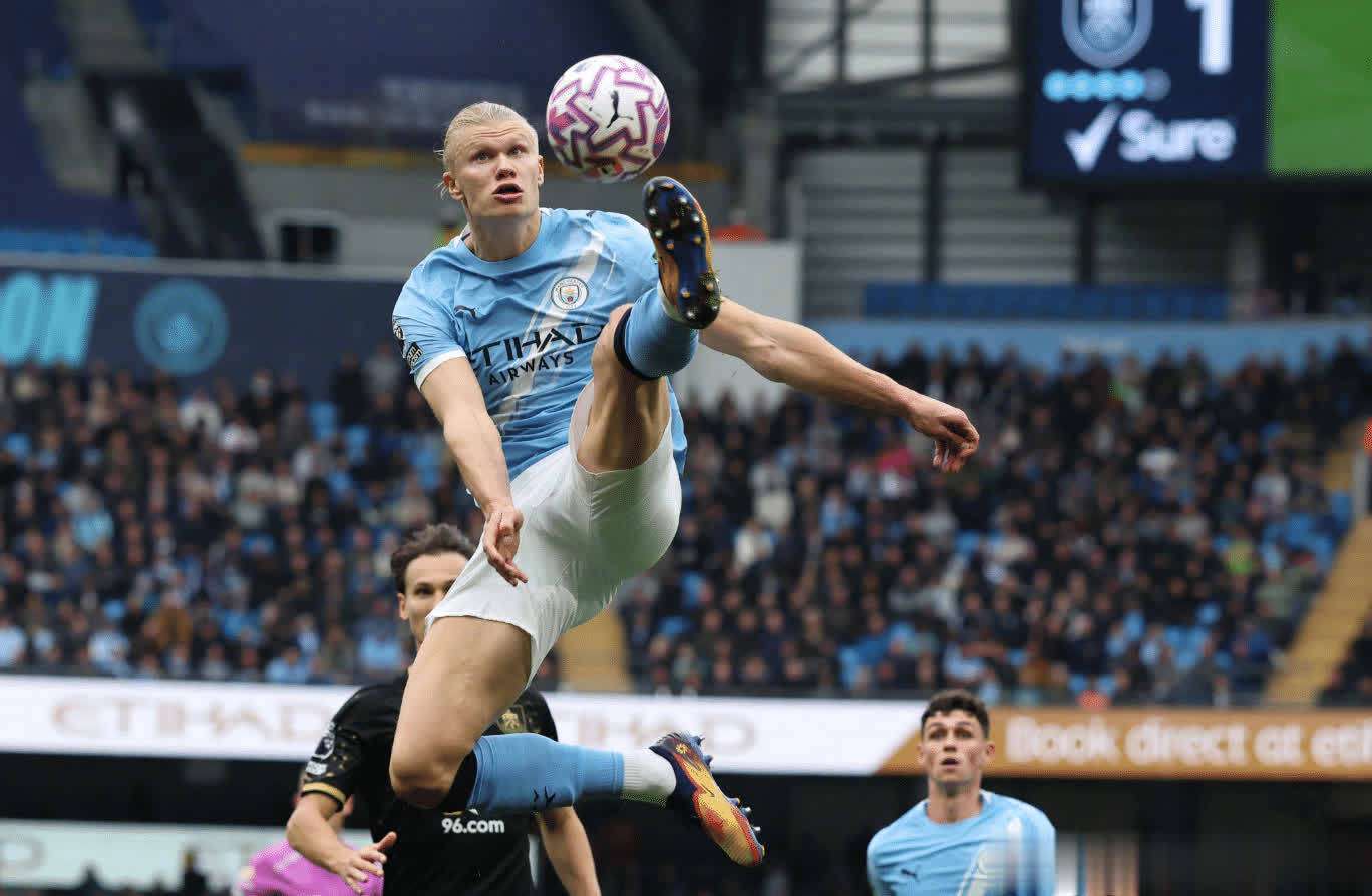 曼城后防线谨慎守护，零封对手的简单介绍