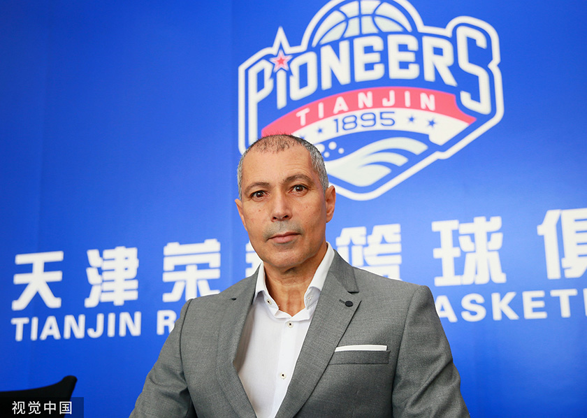 鹈鹕队主教练推崇球队士气,力争冲击季后赛的简单介绍 鹈鹕队主教练推崇球队士气,力争冲击季后赛的简单介绍